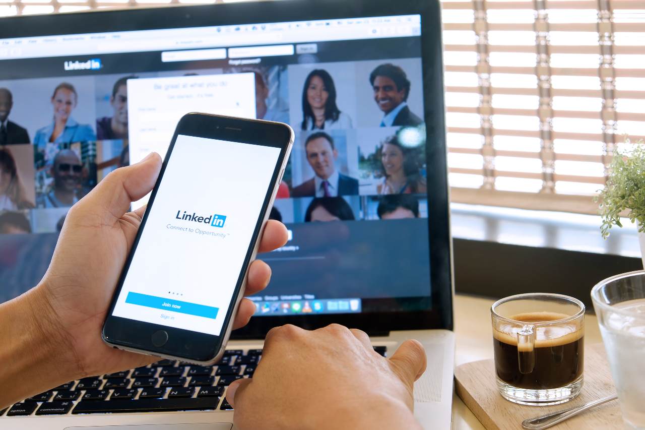 Business LinkedIn Page